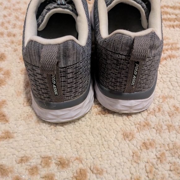 Polo Gray Knit Sneakers Size 8 - Picture 4 of 6